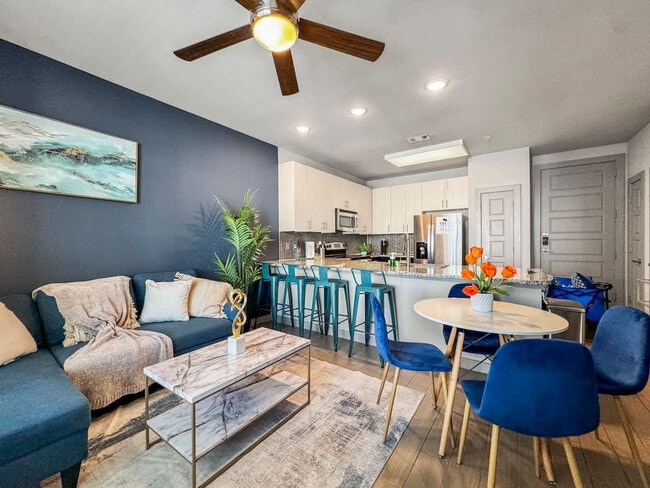 3021 Routh St in Dallas, TX - Building Photo - Building Photo