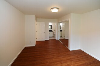 4494 Sierra Dr in Honolulu, HI - Building Photo - Building Photo