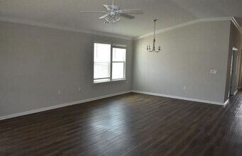 32 Pickett Dr in St. Augustine, FL - Building Photo - Building Photo