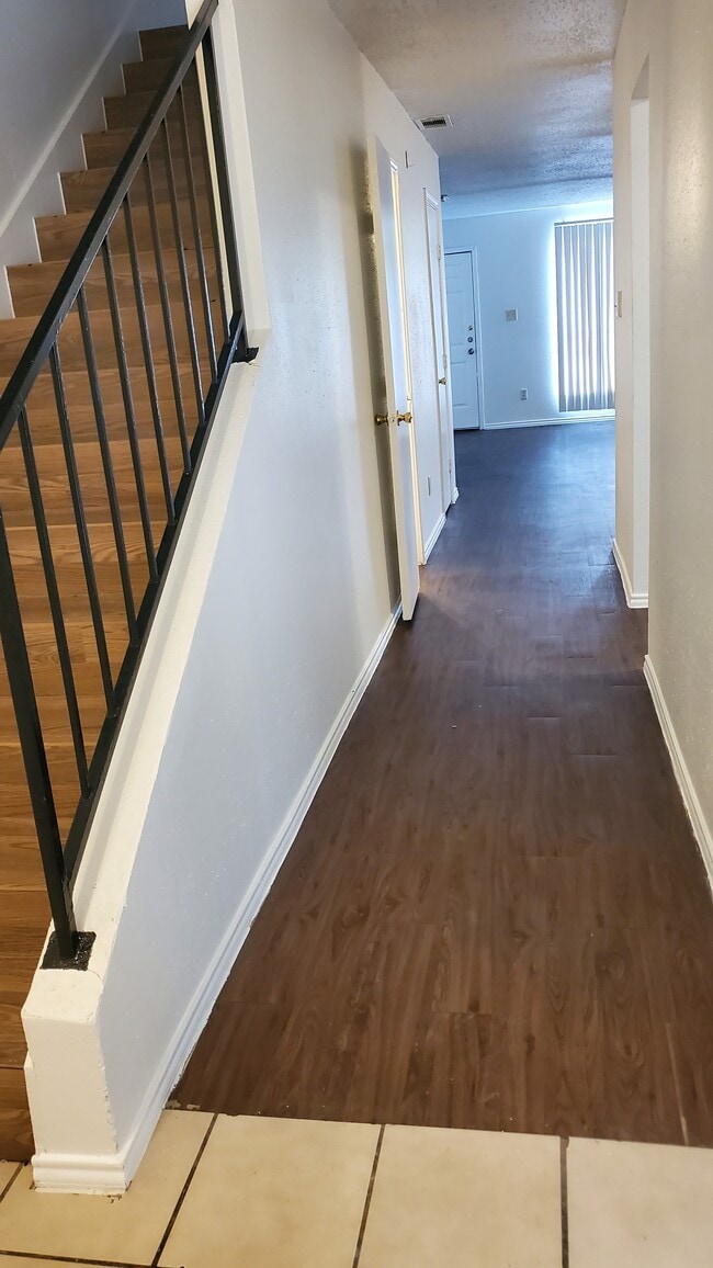 15525 Weldon Dr in Houston, TX - Building Photo - Building Photo