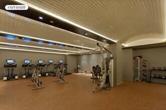 959 1st Ave in New York, NY - Building Photo - Building Photo