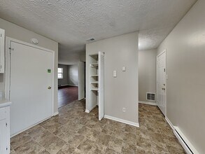 3241 Remington Dr in Indianapolis, IN - Building Photo - Building Photo