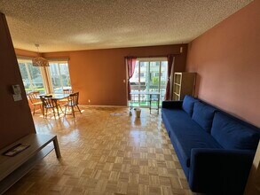 11910 Avon Way, Unit 5 in Los Angeles, CA - Building Photo - Building Photo