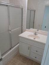 325 Bay St. in Santa Monica, CA - Building Photo - Building Photo