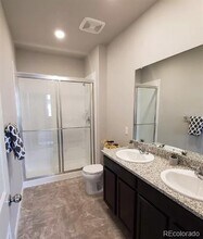 1070 Oak Cir in Lakewood, CO - Building Photo - Building Photo