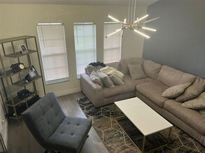 1504 Tina Ln in Kissimmee, FL - Building Photo - Building Photo