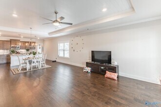 29931 Copperpenny Drive NW in Harvest, AL - Foto de edificio - Building Photo