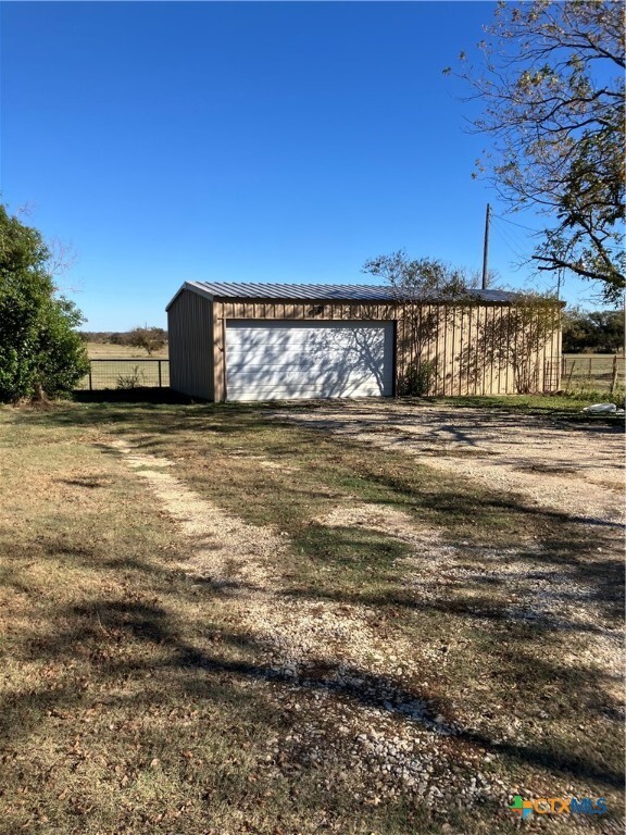 418 Quebe Ln in McGregor, TX - Building Photo - Building Photo