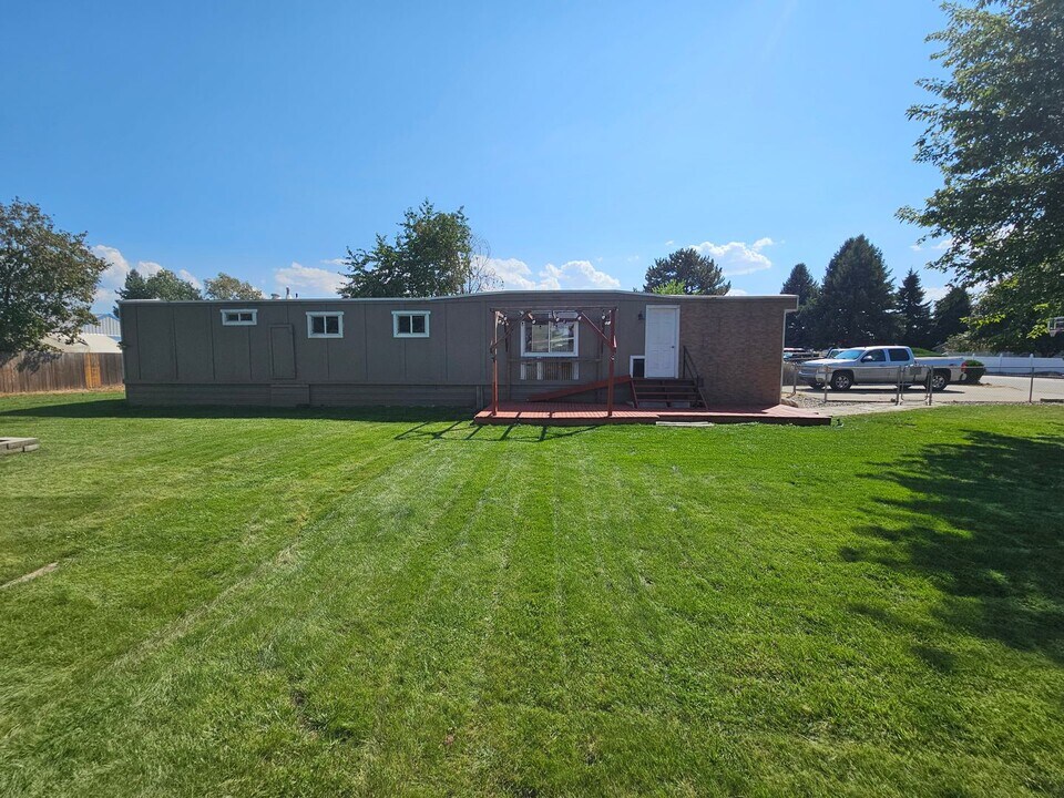 1404 N Grady Rd in Spokane Valley, WA - Building Photo