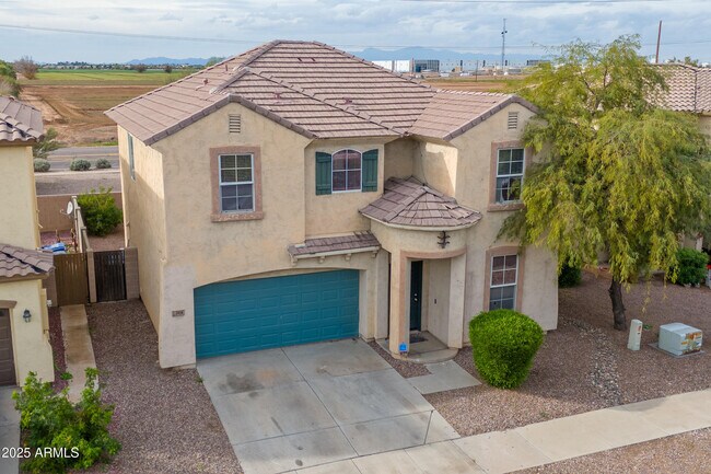 2416 S 90th Glen in Tolleson, AZ - Building Photo - Building Photo