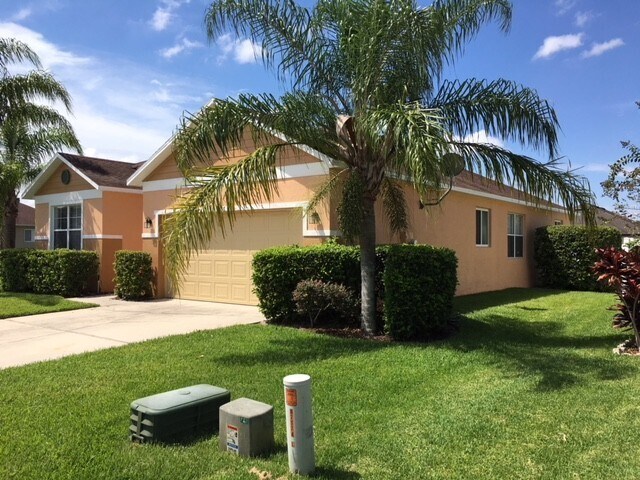 556 1st Cape Coral Dr