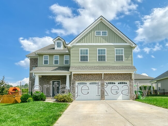 property at 2212 Scarlet Tanager St