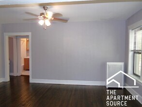3600 W Sunnyside Ave, Unit 1 in Chicago, IL - Foto de edificio - Building Photo