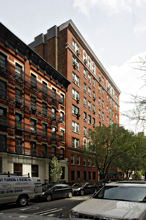 111-115 E 89th St in New York, NY - Building Photo