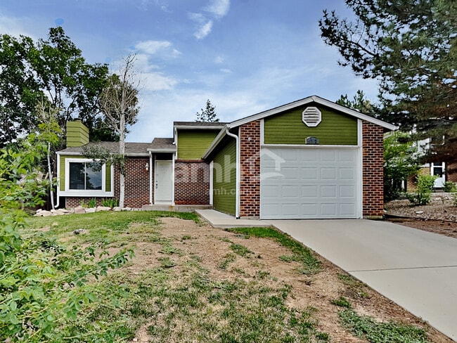 property at 4112 S Cathay Way