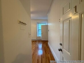 24 Joy St in Boston, MA - Building Photo - Building Photo