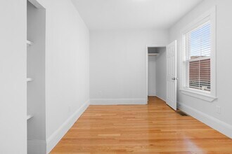 21 Sydney St, Unit 2 in Boston, MA - Building Photo - Building Photo