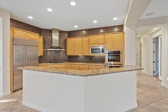 7381 Summer Duck Way in North Las Vegas, NV - Building Photo - Building Photo