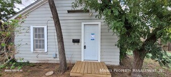 2406 22nd Pl in Lubbock, TX - Building Photo