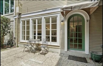 625 Pine St, Unit Charming home on Pine St. in New Orleans, LA - Building Photo - Building Photo