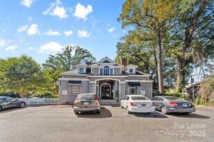 701 Louise Ave, Unit 11 in Charlotte, NC - Building Photo