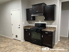 10802 W Saddlehorn Rd in Peoria, AZ - Building Photo - Building Photo