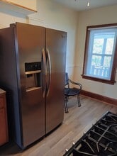 1912 Charles St, Unit 2nd floor in Rockford, IL - Building Photo - Building Photo