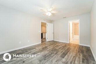 5697 Babroff Terrace, Unit 2 BEDROOM in North Port, FL - Building Photo - Building Photo