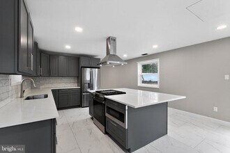 109 Oak Ave in Pemberton, NJ - Building Photo - Building Photo