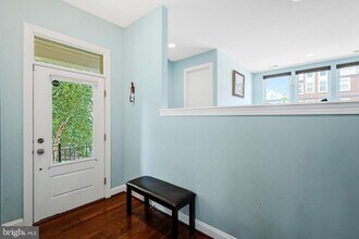 23498 Epperson Square in Ashburn, VA - Building Photo - Building Photo