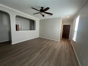 510 New Bridge Dr in Kyle, TX - Building Photo - Building Photo