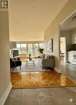 10 Shallmar Blvd in Toronto, ON - Building Photo