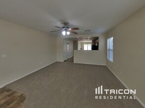 6320 W Sophie Ln in Phoenix, AZ - Building Photo - Building Photo