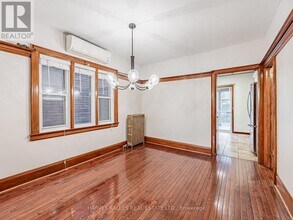 57 Kenwood Ave in Toronto, ON - Building Photo - Building Photo