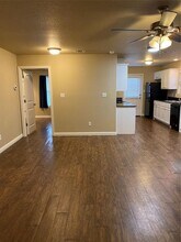 3032 Weave Ct-Unit -3032 in Granbury, TX - Building Photo - Building Photo