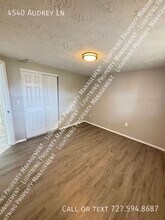 4540 Audrey Ln in New Port Richey, FL - Building Photo - Building Photo