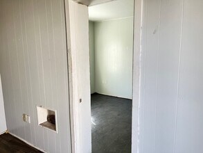 244 N Vine St in Wichita, KS - Building Photo - Building Photo