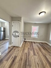 42 N State St in Ephrata, PA - Building Photo - Building Photo