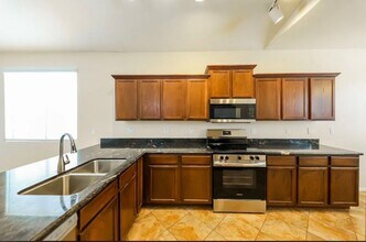 10236 W Hilton Ave in Tolleson, AZ - Building Photo - Building Photo