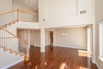 11854 Cobble Brook Dr in Rancho Cordova, CA - Building Photo - Building Photo