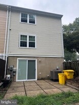 1848 Foxdale Ct in Crofton, MD - Building Photo