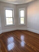 103 Intervale St, Unit 3 in Boston, MA - Building Photo