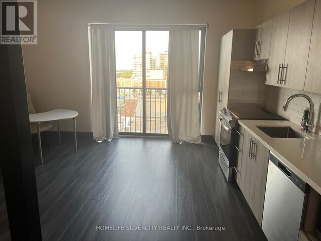 property at 121 King St E