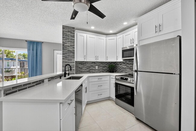property at 7535 S Oriole Blvd