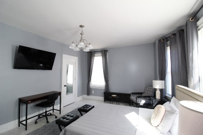 property at 800 Monroe Ave