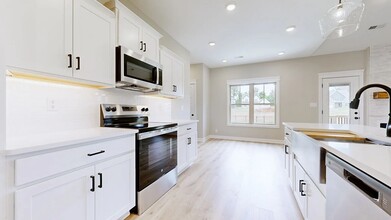 529 Foxglove Ln in Clarksville, TN - Building Photo - Building Photo