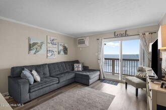 2174 New River Inlet Rd in North Topsail Beach, NC - Building Photo - Building Photo