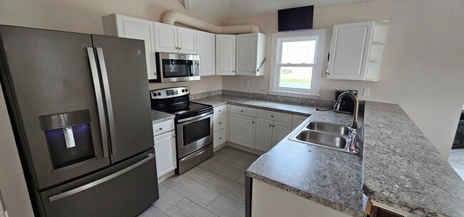 5315 Captains Way in Nags Head, NC - Building Photo - Building Photo