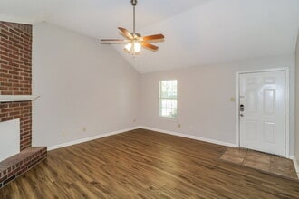 2649 Sage Meadow Dr in Memphis, TN - Building Photo - Building Photo