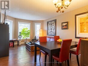 122 Fletcher St in Bradford West Gwillimbury, ON - Building Photo - Building Photo